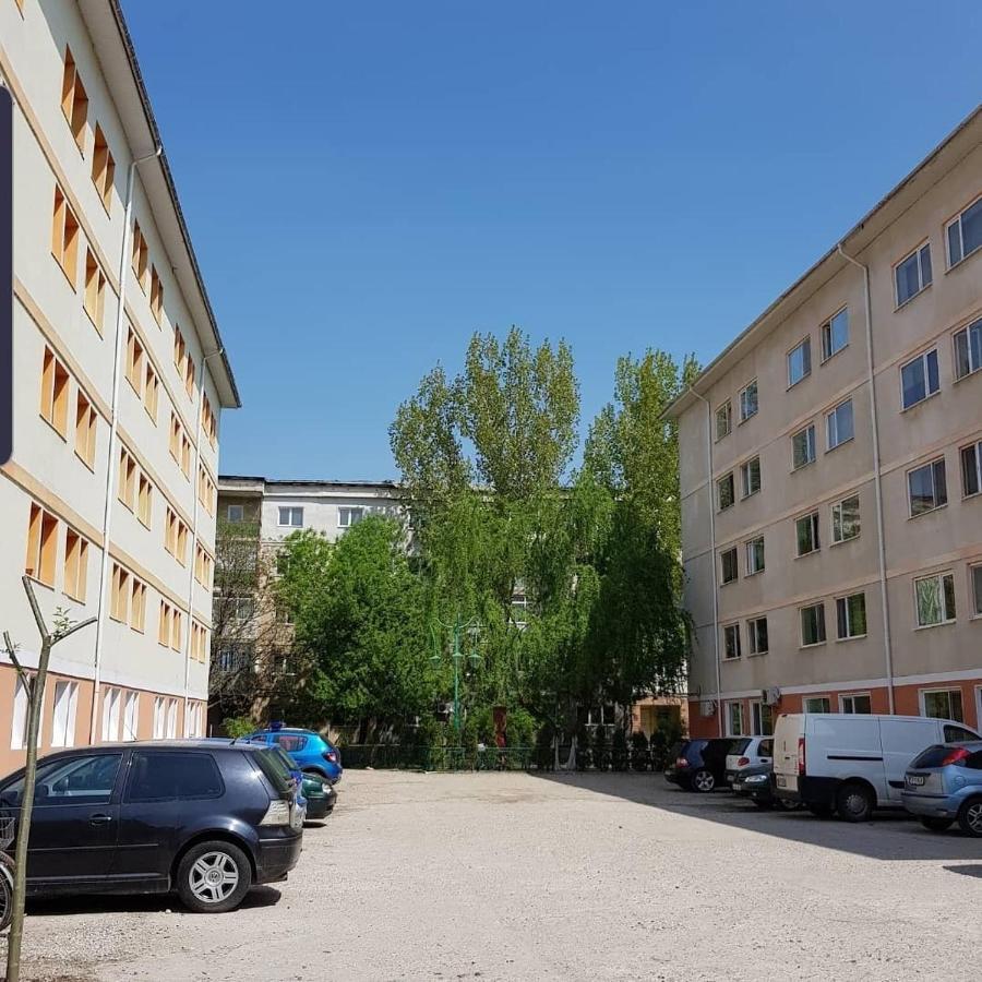 Turnu MăgureleGarsoniere Aby公寓 外观 照片